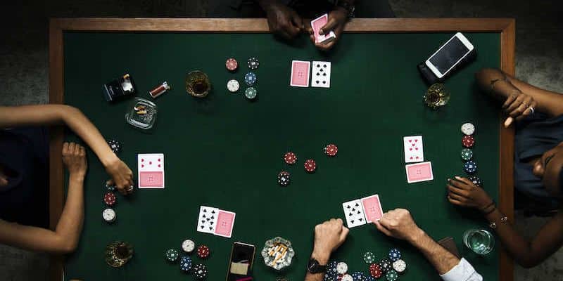 Đọc vị đối thủ chuẩn qua thao tác đặt cược